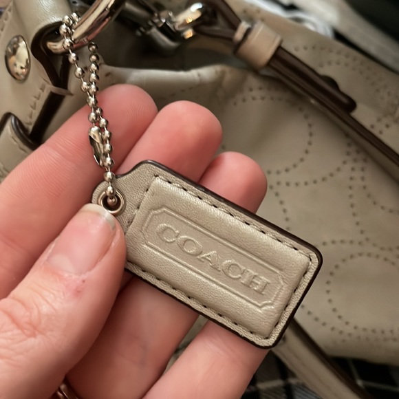 COACH METALLIC PURSE - Picture 9 of 9